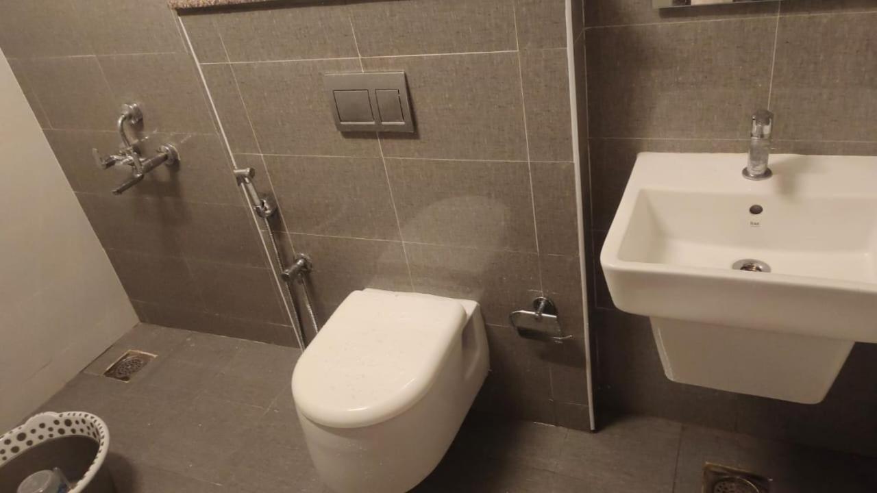 A.R Residency Hotel Chennai Eksteriør billede